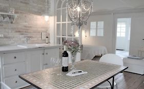 Store Ejlstrup Bed & Breakfast